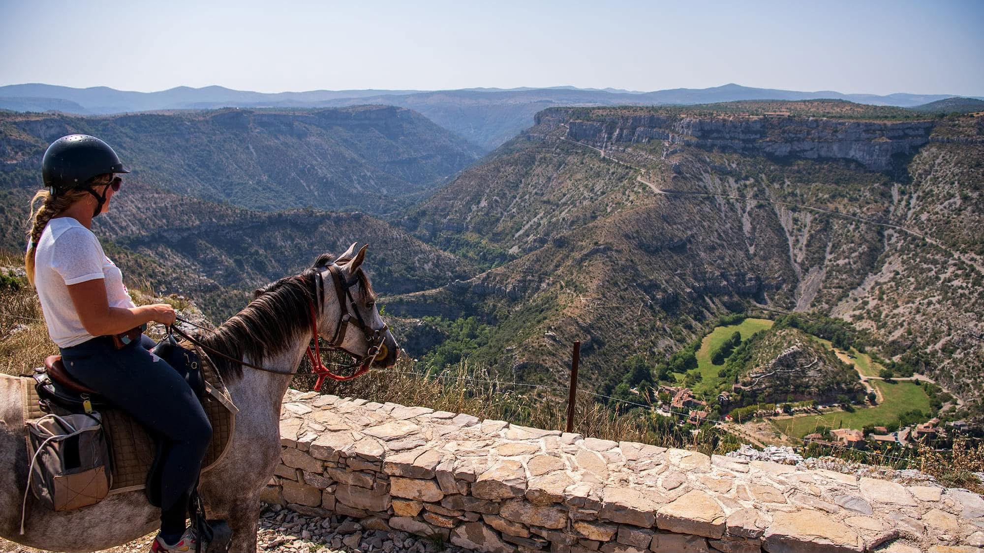 Balade à cheval au Cirque de Navacelles